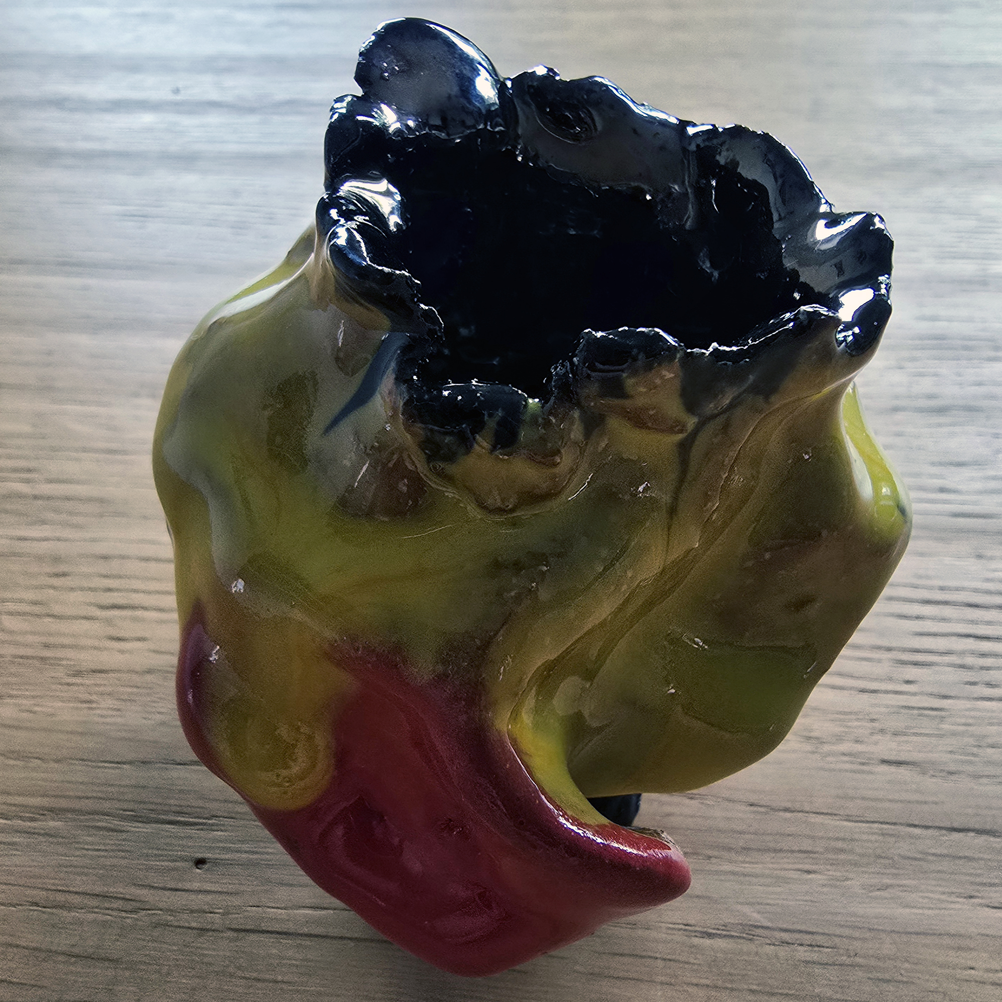 Ceramic sculpture by Chiara Passa