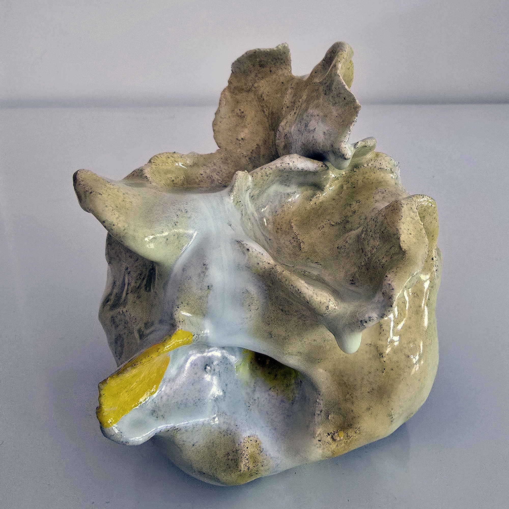 Ceramic sculpture by Chiara Passa