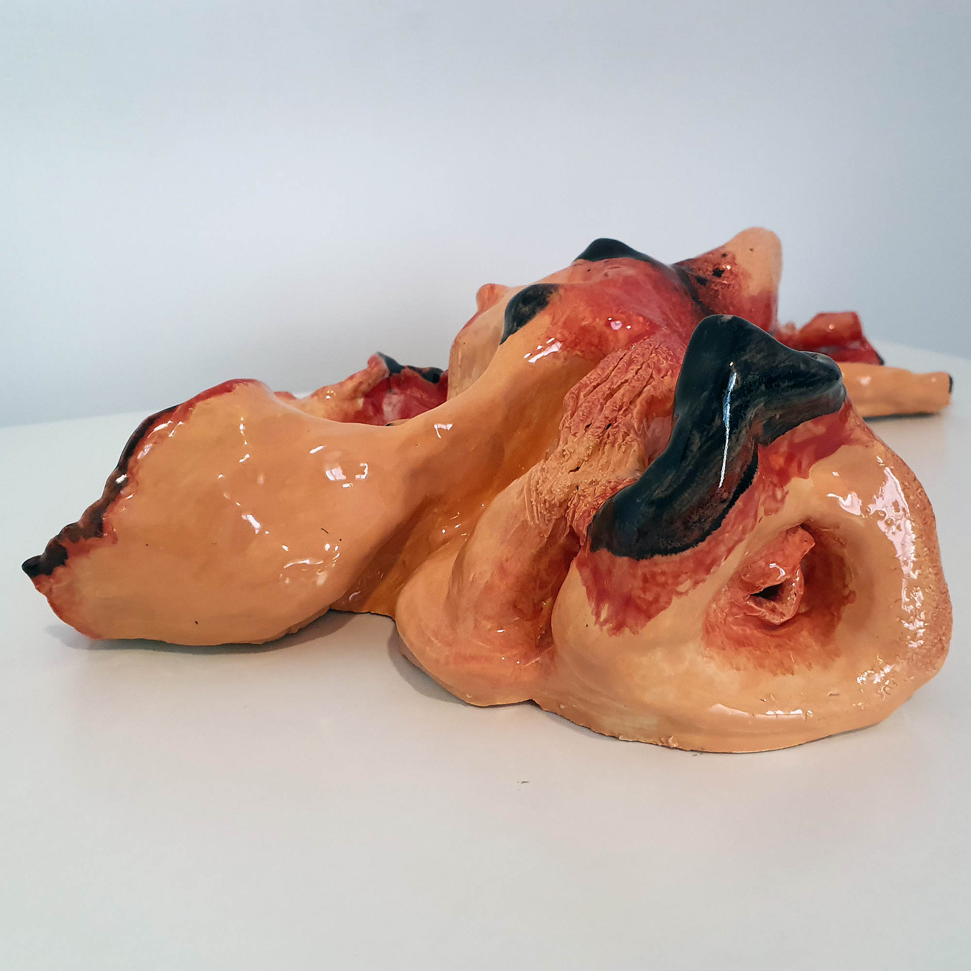 Ceramic sculpture by Chiara Passa