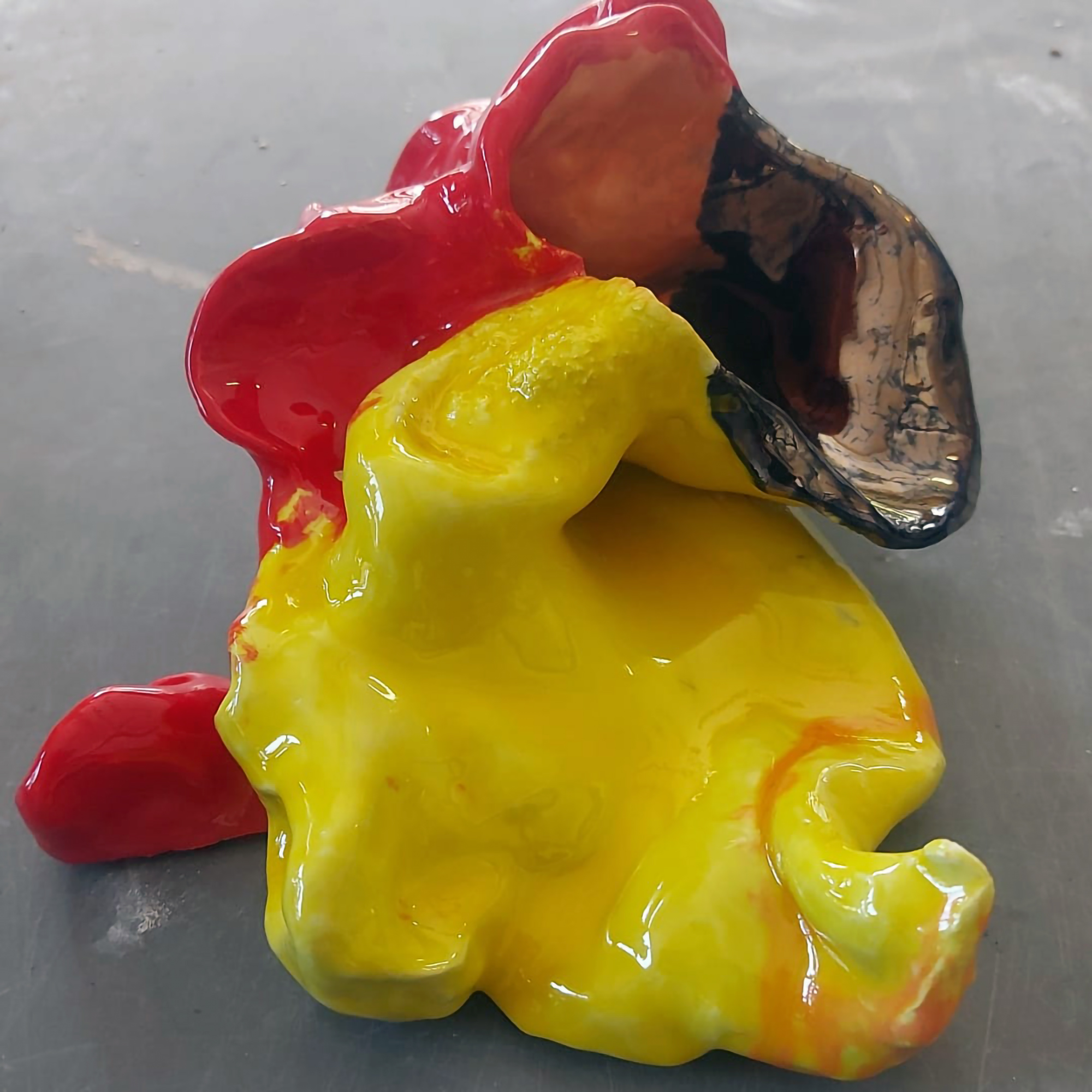 Ceramic sculpture by Chiara Passa